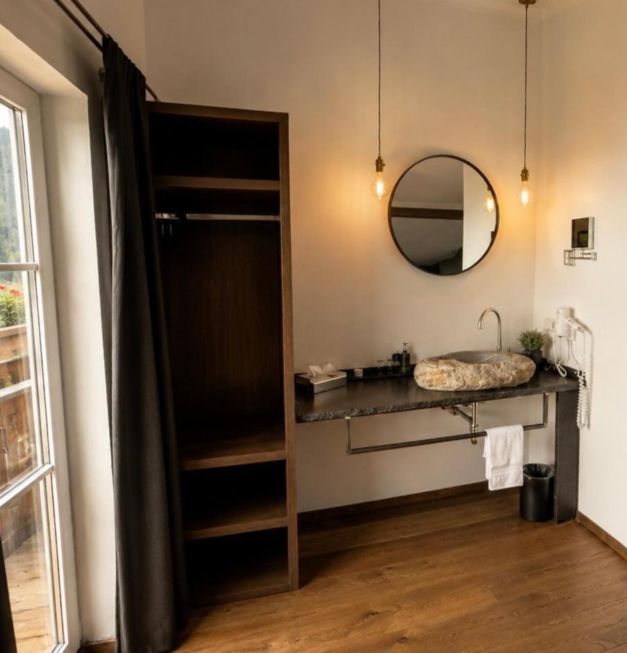 Deluxe Doppelzimmer mit Bergblick